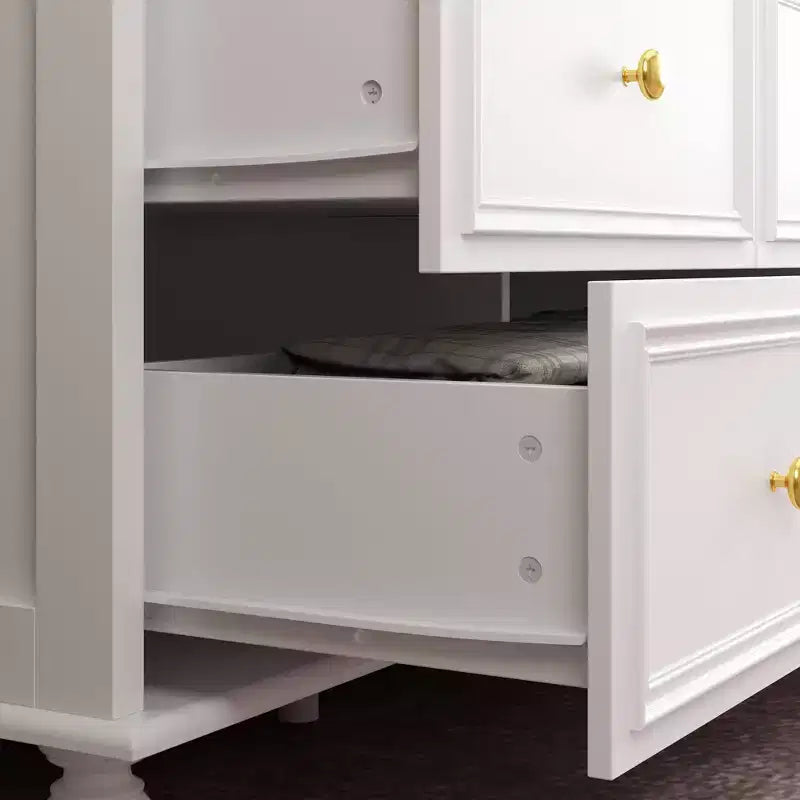Famapy Nine - drawer Dresser: Exquisite Craftsmanship Meets Ample Storage