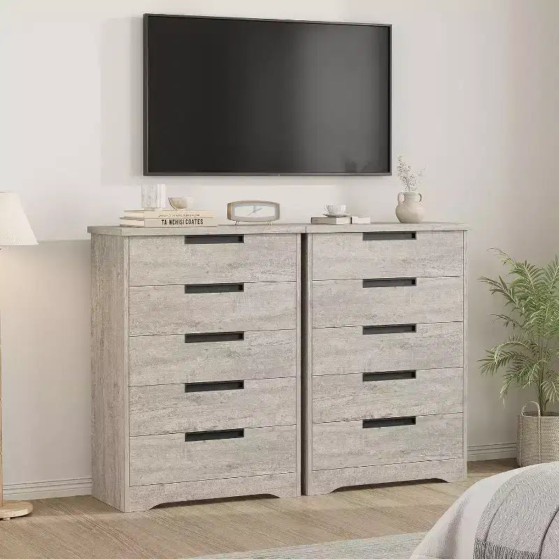 5-Drawer Wooden Dresser for Bedroom, Modern Gray Chest with Recessed Handles, Storage Organizer for Living Room, Nursery, Hallway, or Entryway