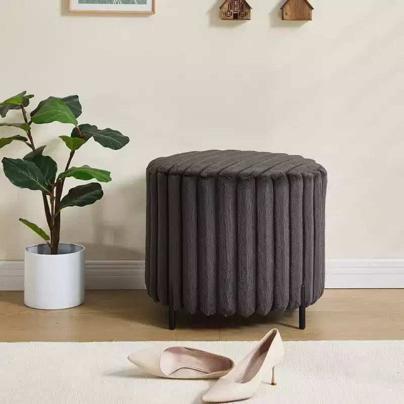 TUYOHW 19H Fluffy Pouf Ottoman with Metal Legs,Faux Fur Footrest Ottoman for Living Room,Wide Round Accent Stool,275lbs Capacity