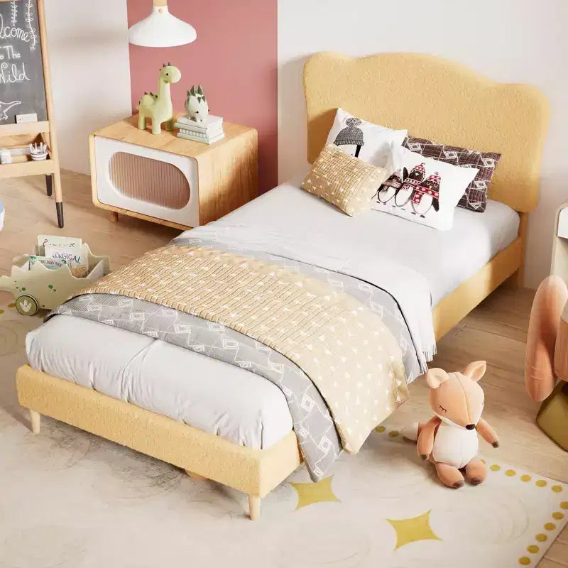 Upholstered Twin Bed Frame with Scalloped Headboard,Cute Velvet Platform Bed with Wooden Slats, No Box Spring Needed for Kids/Boys/Girls