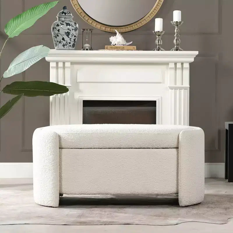 Jennifer Taylor Home Fuji 43 Upholstered Oval Storage Bench