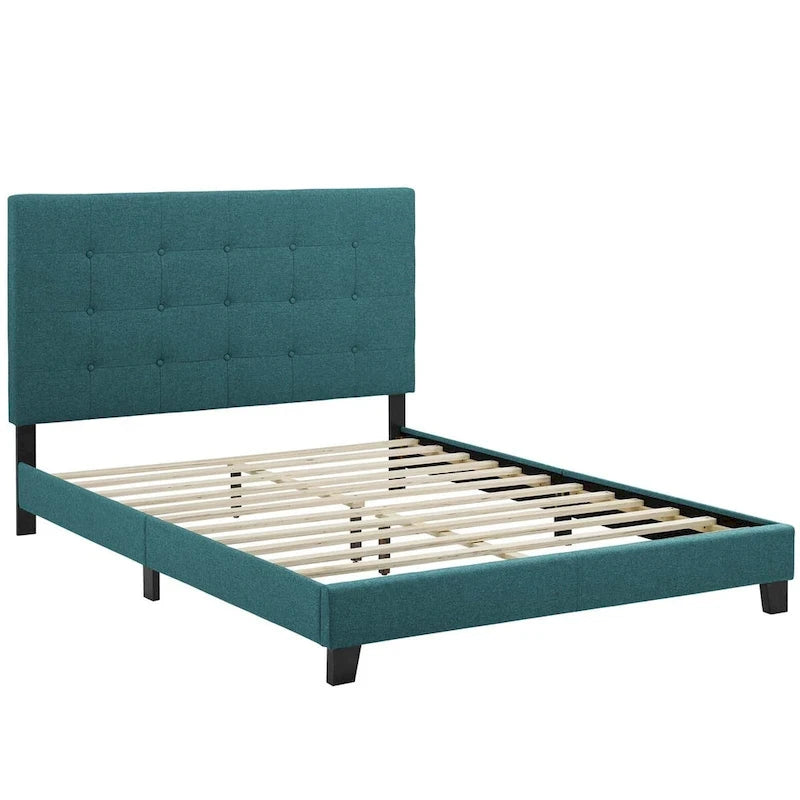 Copper Grove Bienhoa Queen Button-tufted Upholstered Platform Bed